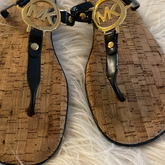 MICHAEL KORS sandals - Picture 3 of 15